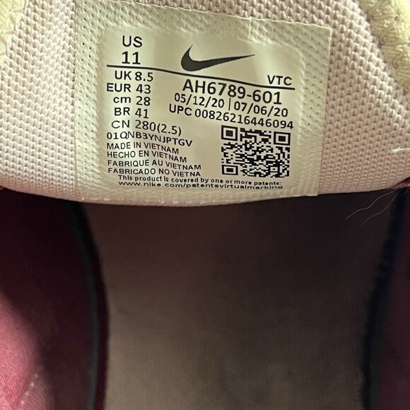 Nike Air Max 270 Women’s Size 11 Running Shoes Pink Jogging Sneakers AH6789-601 - Picture 6 of 6
